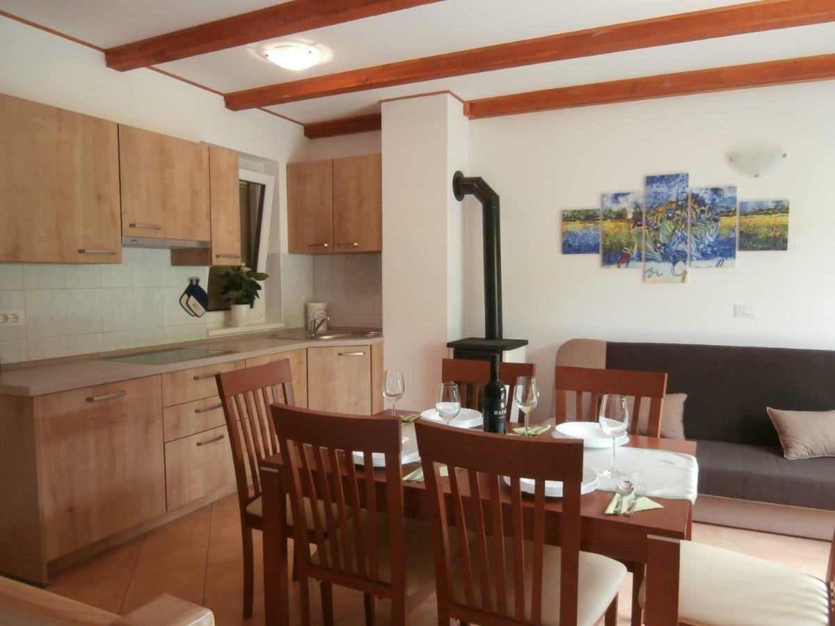 Apartma Ana Dreznica Кобарид Экстерьер фото